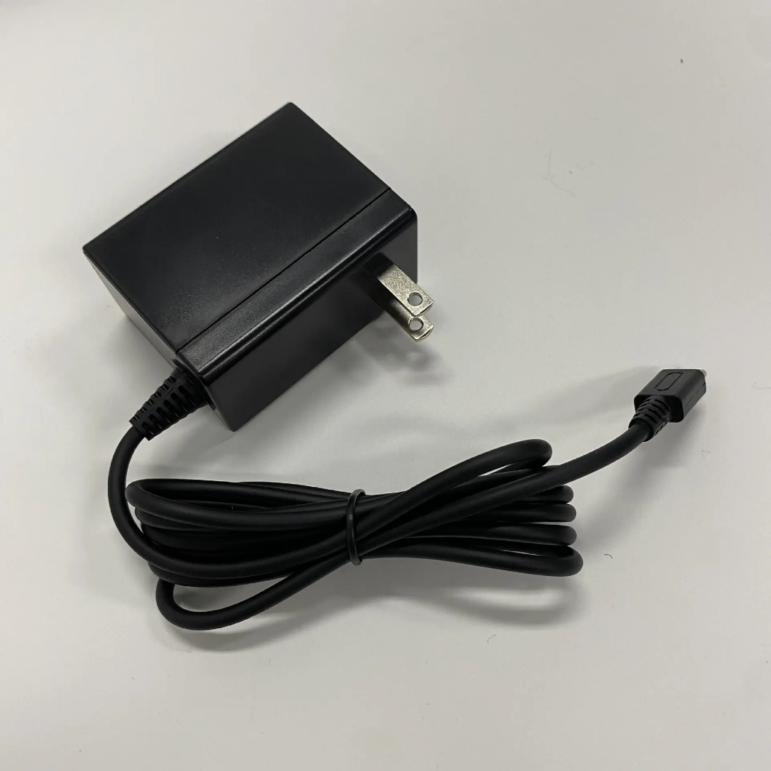 Chargeur pour Nintendo DS Lite