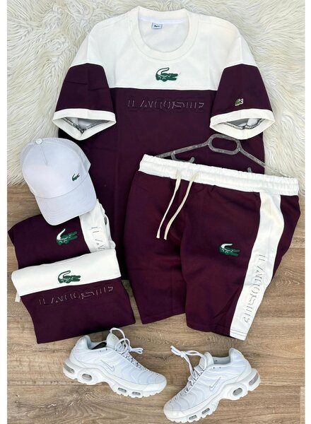 Ensemble sport hommes élégant