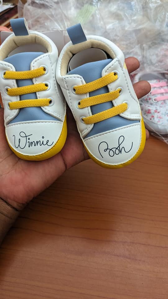 Tri-colour lace-up sneakers