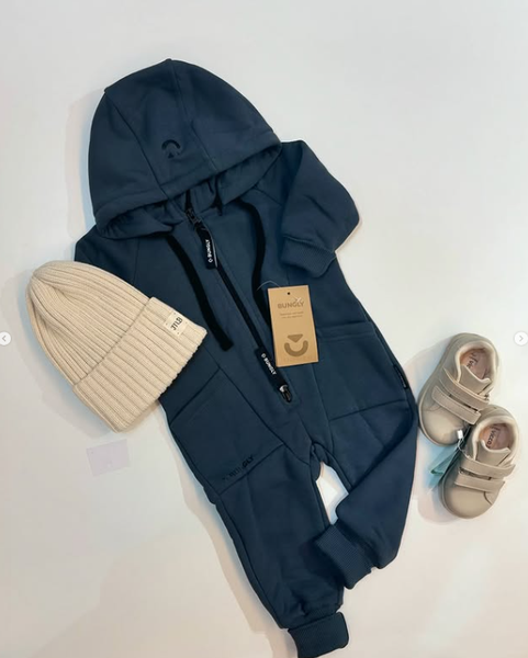  комбинезон из футера с мягким начесиком внутри.