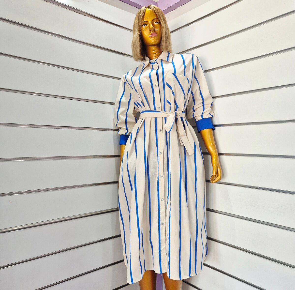 Robe chemise longue rayée