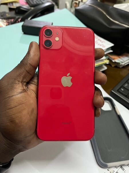 iPhone rouge performant