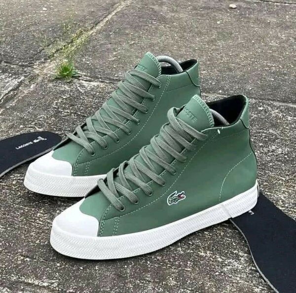 Sneakers montantes vertes élégantes