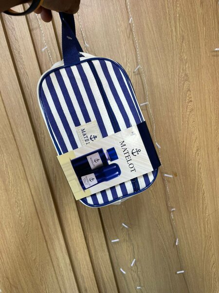 Trousse de Toilette Rayée