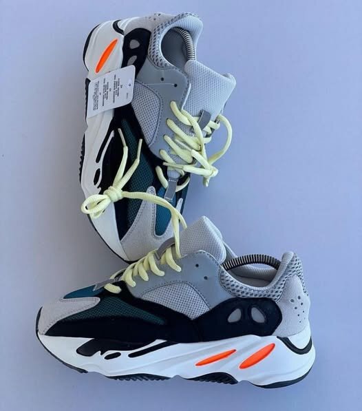 Yeezy v2   Size 40 to 45