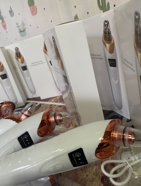 Appareil de dégraissage visage