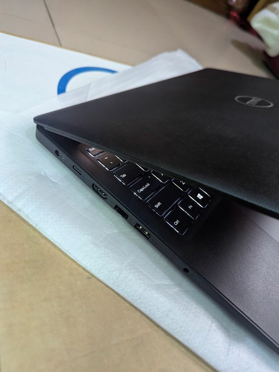 Dell Latitude 3590, i5-8th Gen, 8GB RAM, 128GB SSD + 500GB