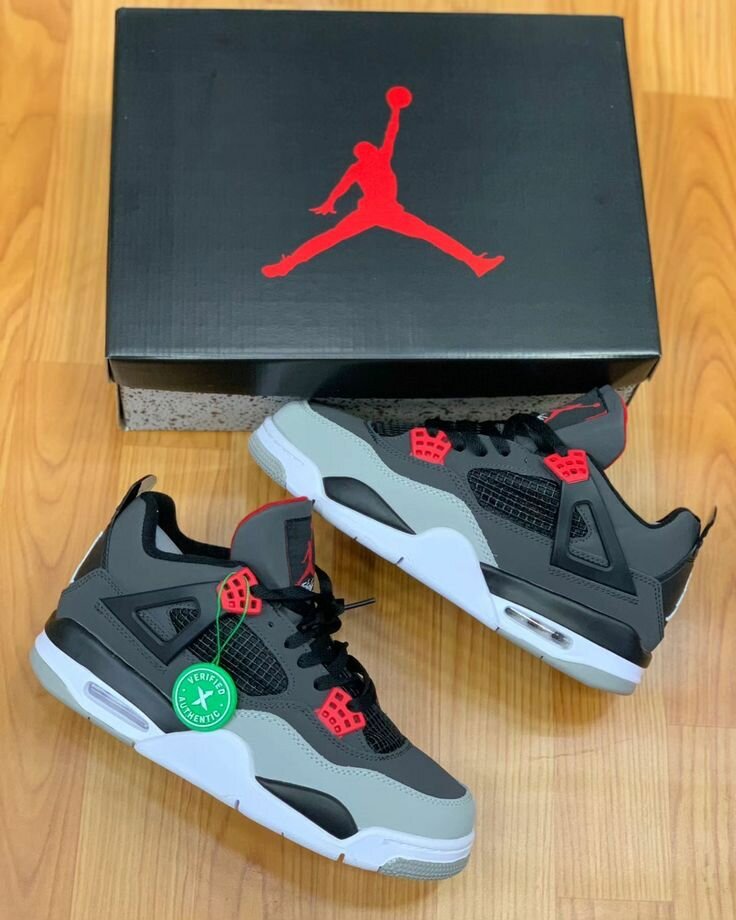 Jordan 4