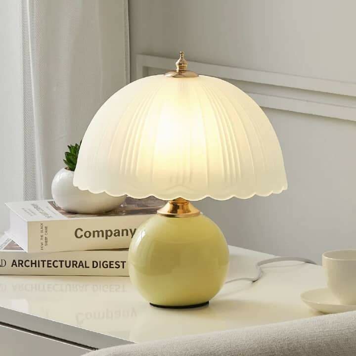 Lampe de Table Vintage Élegante