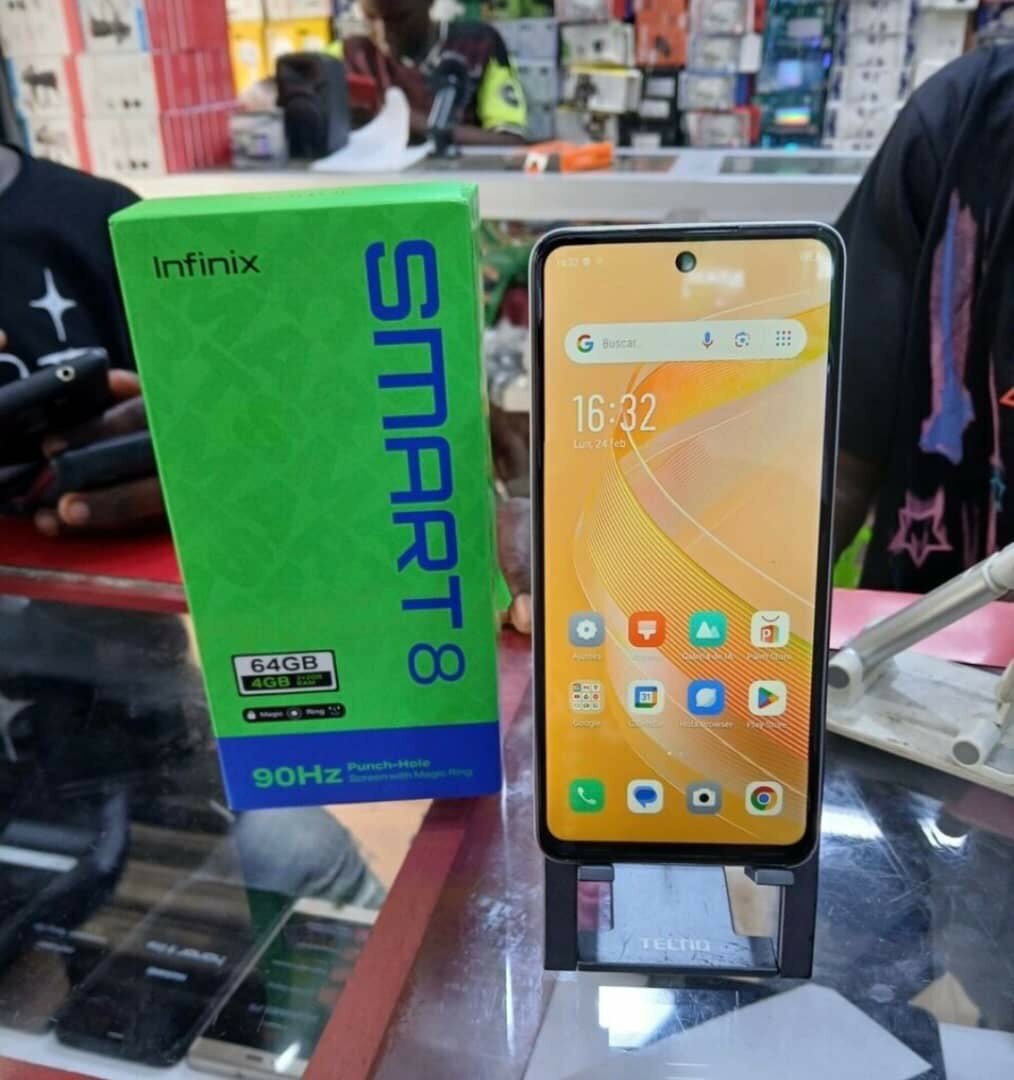 Infinix Smart 8 - 64GB