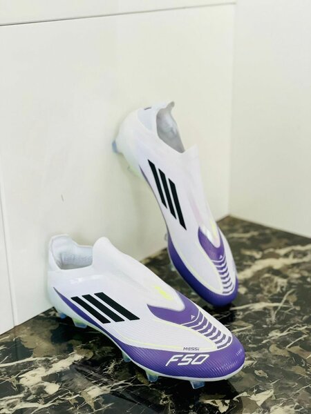 Chaussures de Football Messi F50