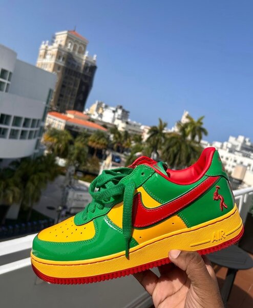 Baskets multicolores rétro