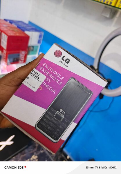 Téléphone portable LG classique