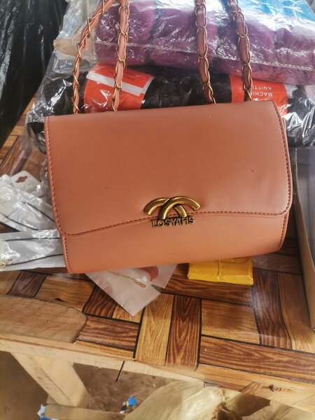 Sac à main chic en cuir