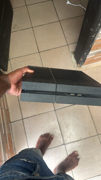 PS4 Slim