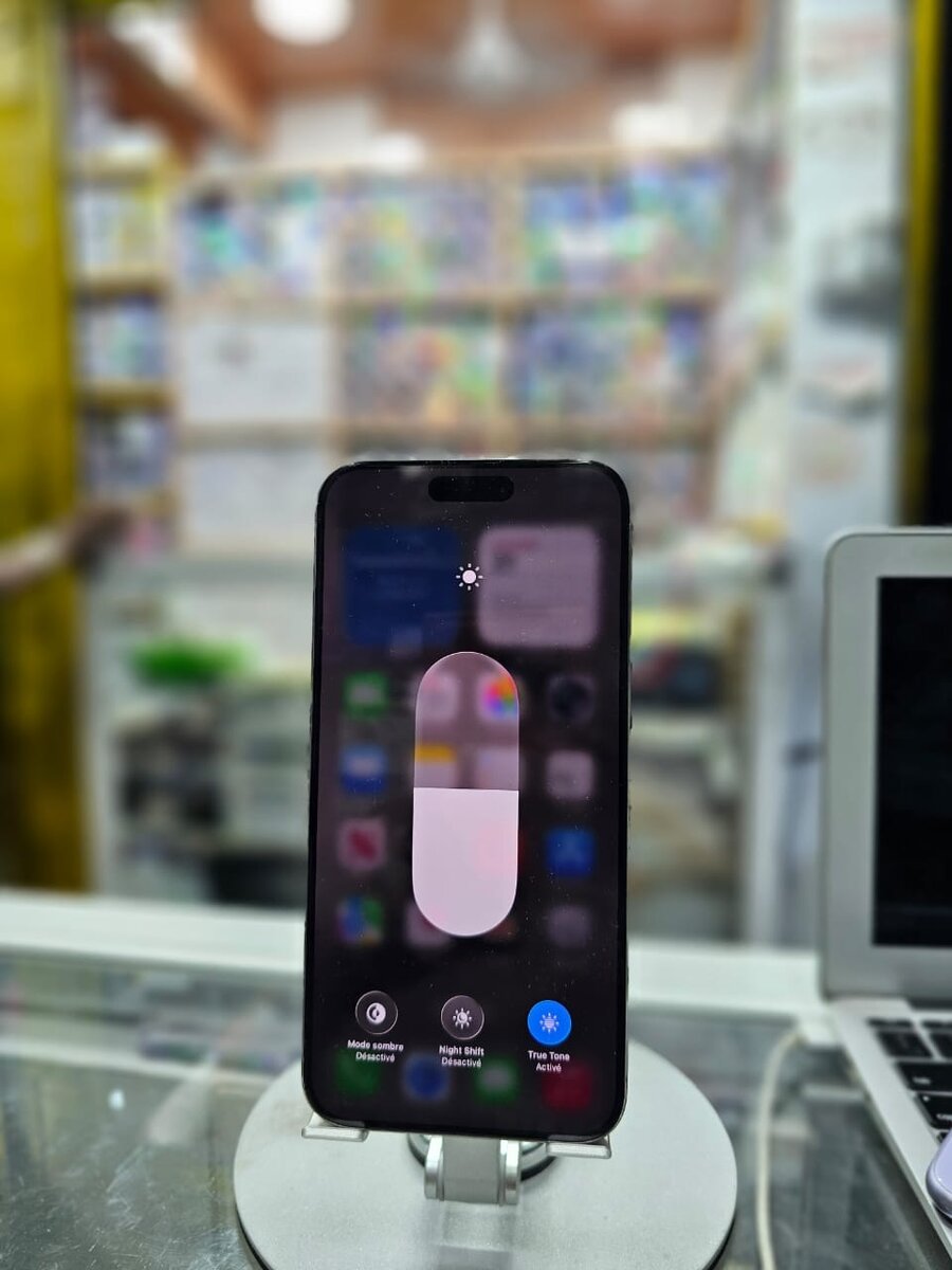 iPhone 15 Pro Max Titane 256 Go