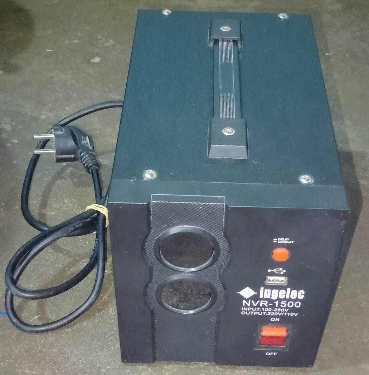 Régulateur automatique 1500W