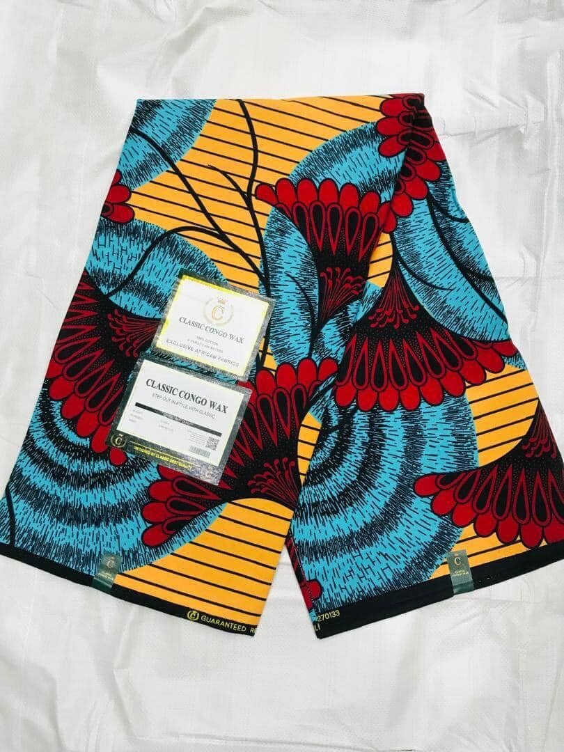 Tissu bleu jaune rouge