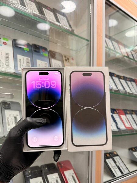 14 Pro Max 128go avec carton