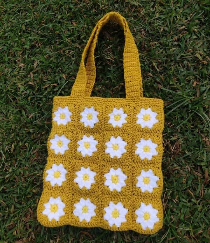 Crochet tote bag