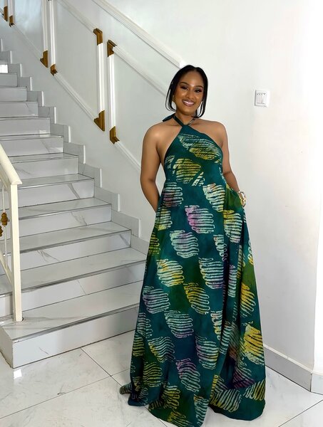 Robe dos nu imprimé élégant