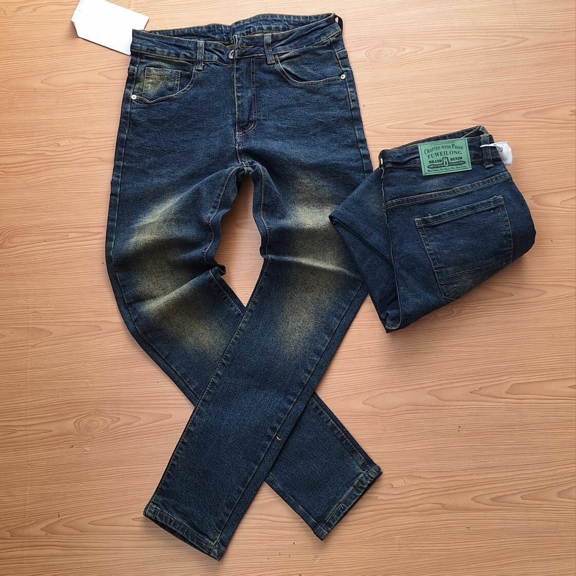 Stock jeans