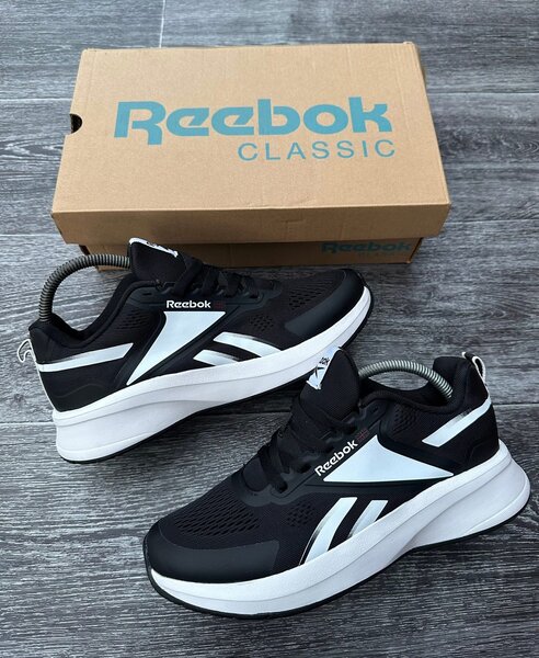 Baskets Reebok Classic Noires