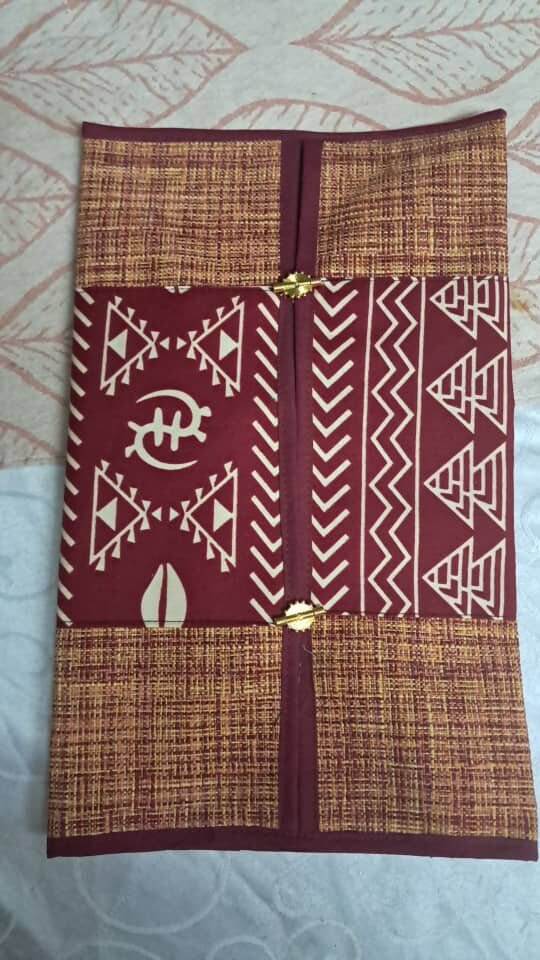 Housse pour boîte à mouchoirs