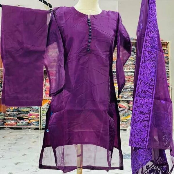 Ladies suit