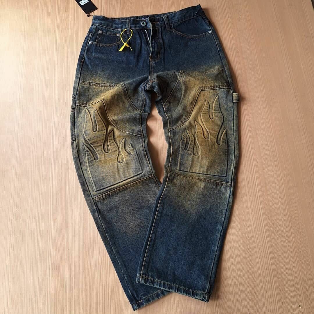 Baggy jeans