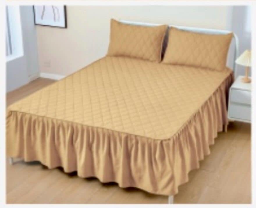 Bedroom set: waterproof quilted bedspread + pillowcases 2pcs