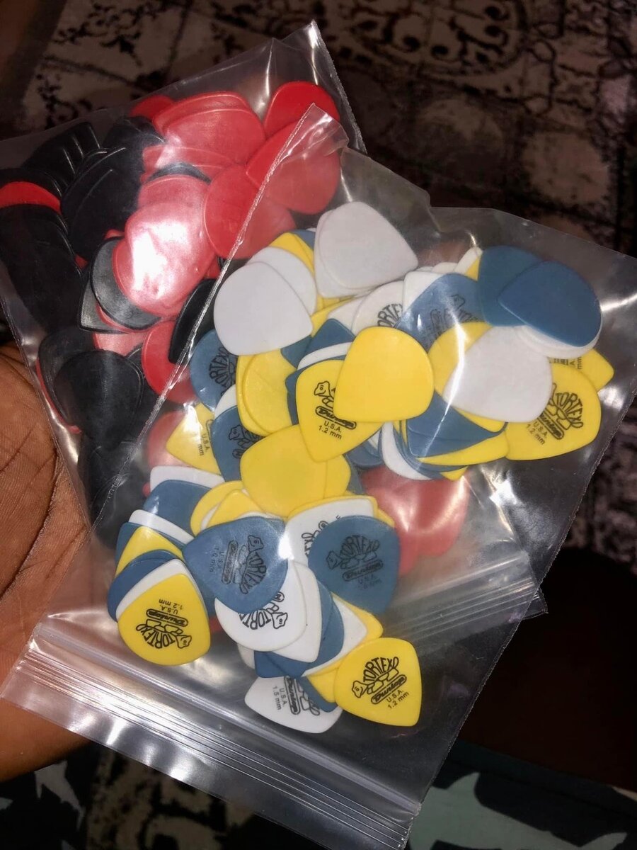 DUNLOP JAZZ-III PICKS