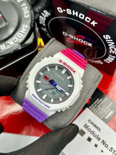 Montre G-Shock Colorée