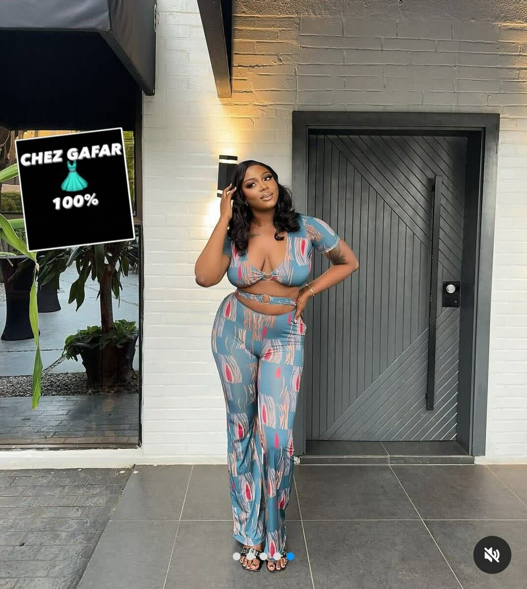 Combinaison dos nu élégante