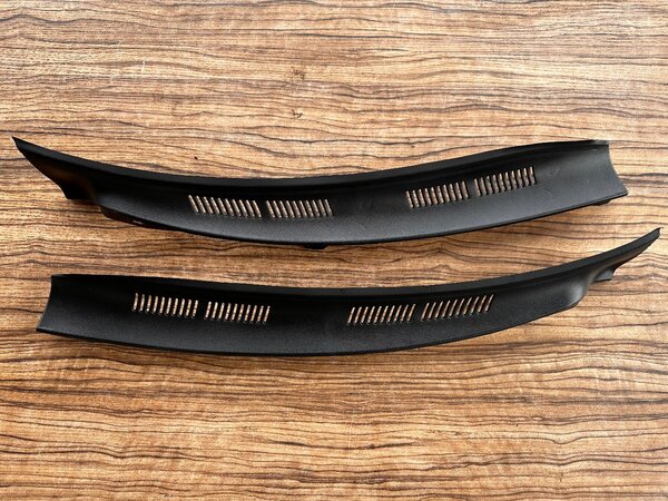 Жабо на Mercedes-Benz W210