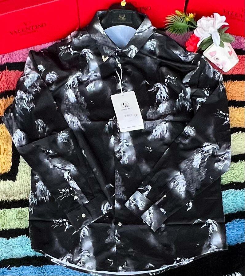 Fashion long sleeves