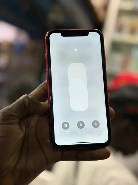 iPhone 11 Rouge 64 Go