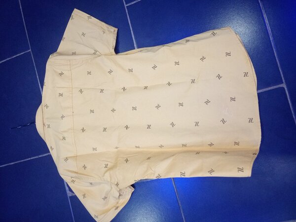 Chemise homme beige élégante