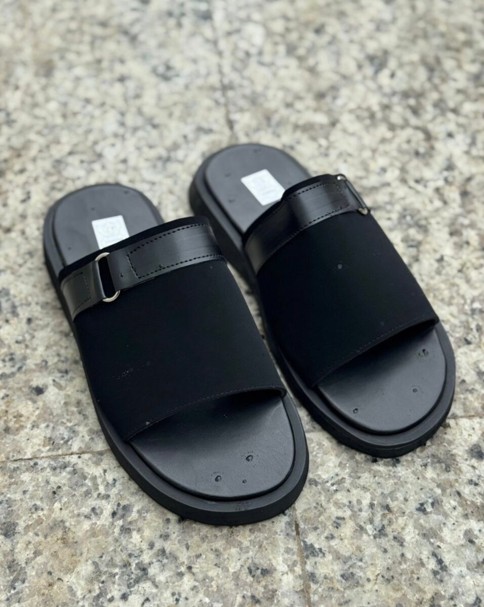 Sandales Noires Élégantes