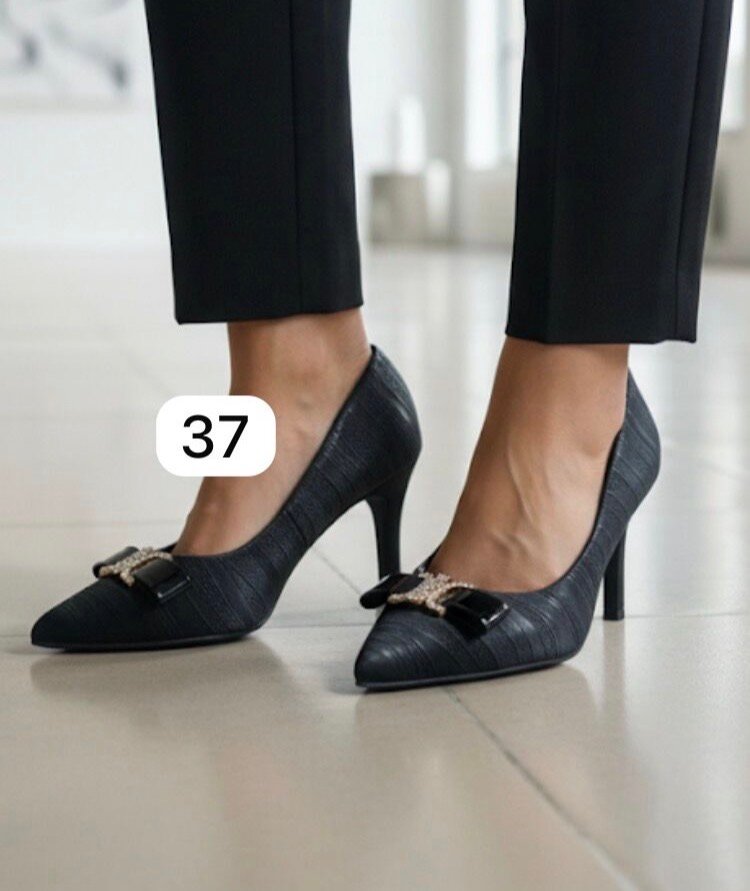 Escarpins élégants glamour