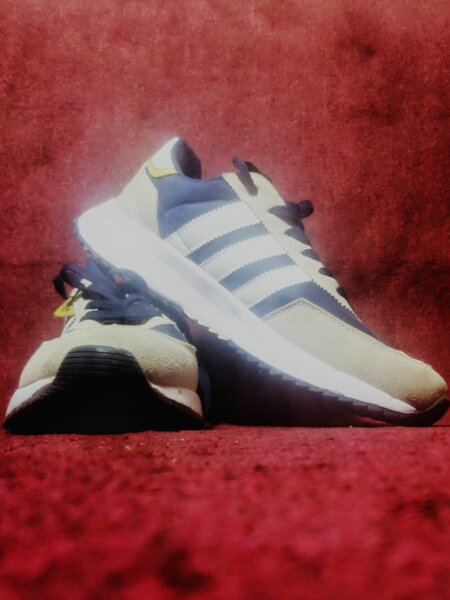Chaussures de Sport Modernes
