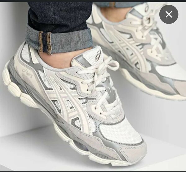 ASICS