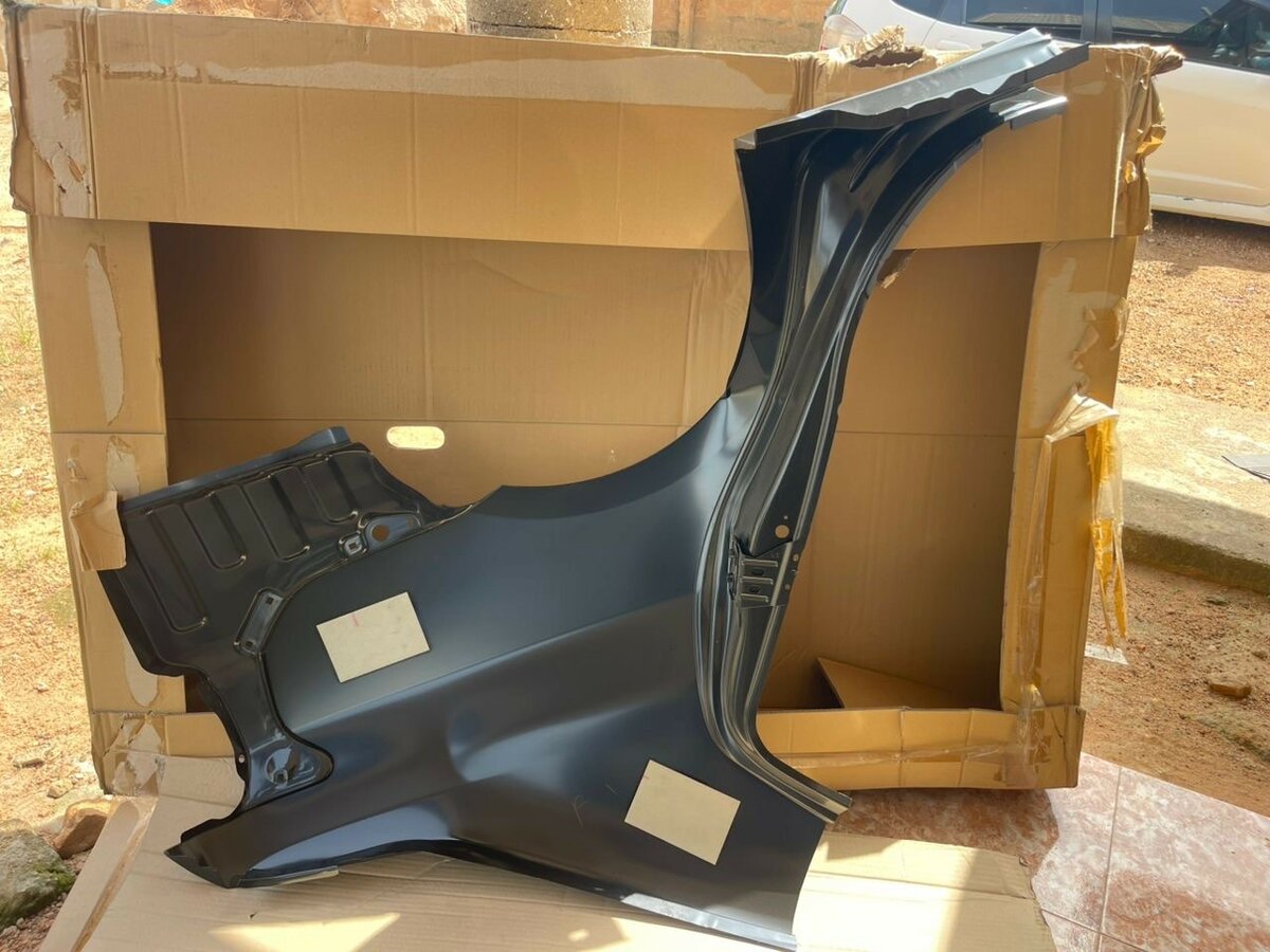 Brand new Toyota Vitz 2012 Fender