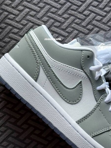 Sneakers tendance blanc gris