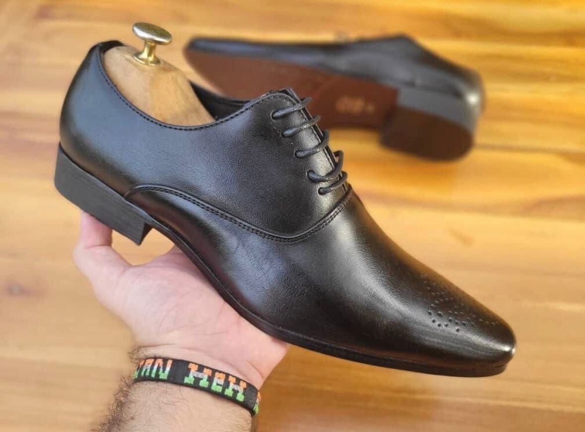 Chaussures habillées en cuir pour homme