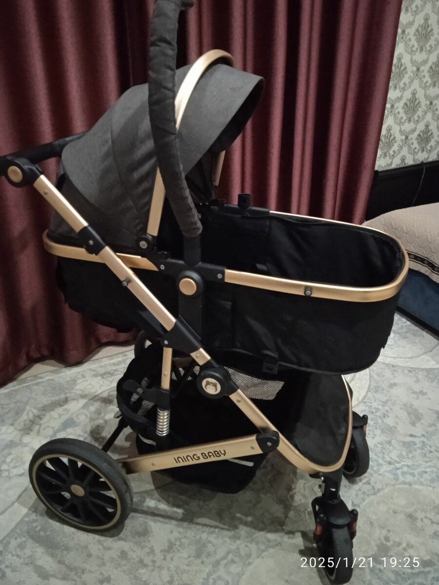 Коляска трансформер сатылат абалы жакшы,таза