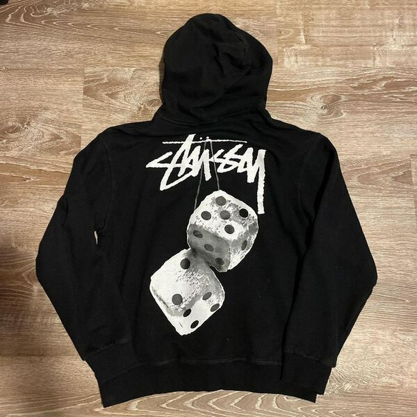 Sweat à capuche logo stylisé