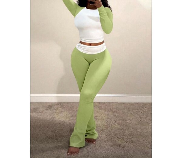 Tenue de sport élégante femme