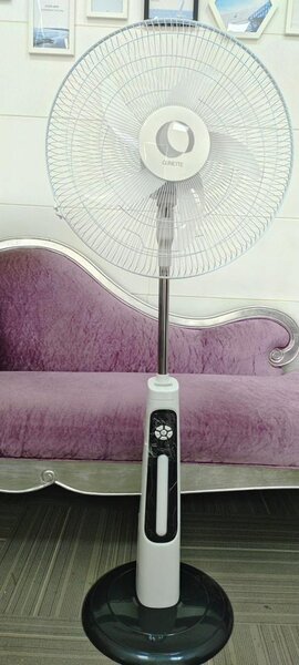 SOLAR RECHARGEABLE FAN 16 INCHES + SOLAR PANLE AND 2 BULBS