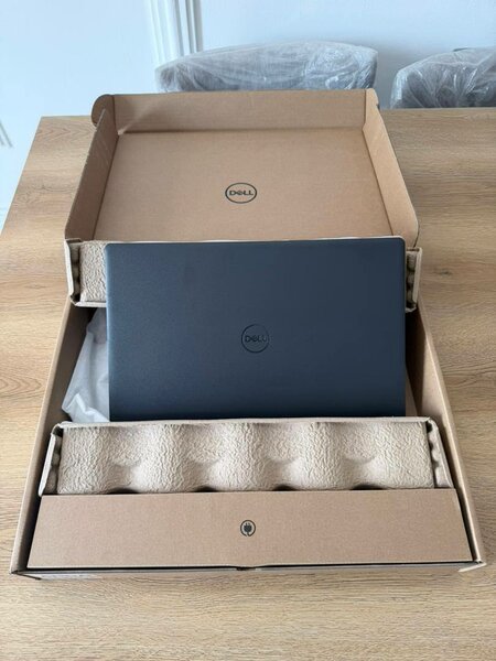 Ordinateur portable Dell 15AMD